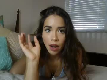 girl
        natangelz cam image #2519207