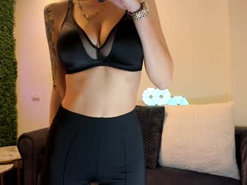 girl
        hotfallingdevil cam image #5519017