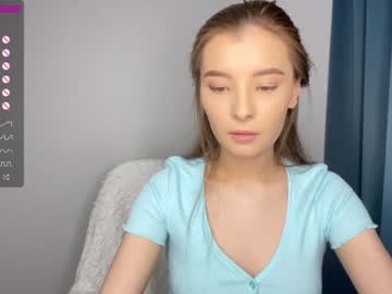 girl
        _lovelyen cam image #1996122