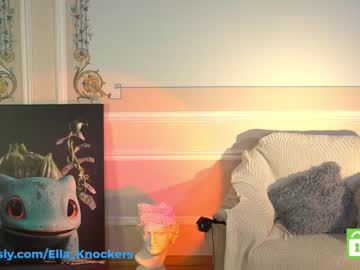 girl
        ella_knockers_xl cam image #2209502