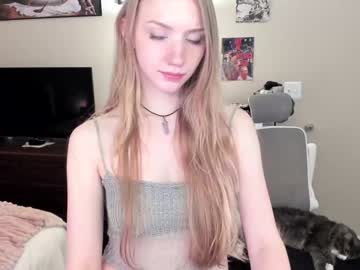 girl
        eve003300 cam image #4401275