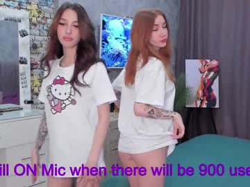 girl
        jerkoffstation cam image #921757