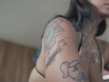 girl
        tattoo_ninja_kitty cam image #3366455