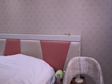 girl
        sadiesink17 cam image #5672548