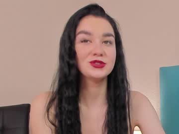 girl
        kaylaa_fox cam image #799629
