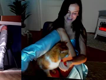 girl
        wh4thefuck cam image #392136