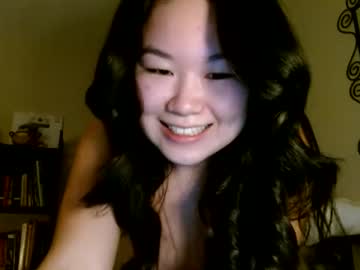 girl
        chloexkay cam image #1120352