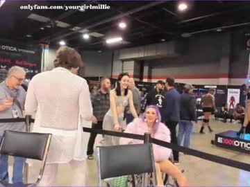 girl
        yourgirlmillie cam image #1376448