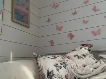 girl
        adorablair cam image #5622248