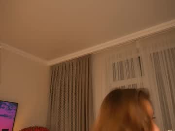 girl
        misssweettie cam image #6144634