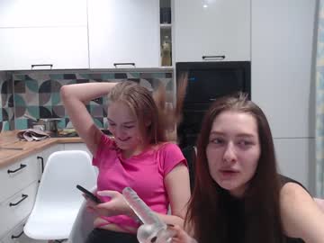 couple
        anfisa_sex cam image #1016009