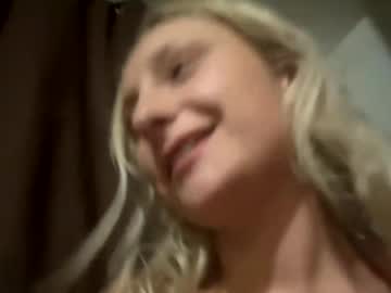 girl
        electricmal cam image #4863829