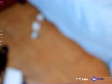 couple
        erarananio cam image #2603545