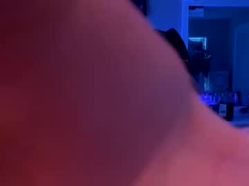 girl
        shiestykat999 cam image #4447746