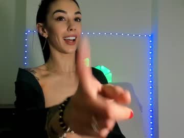 girl
        hotfallingdevil cam image #784598