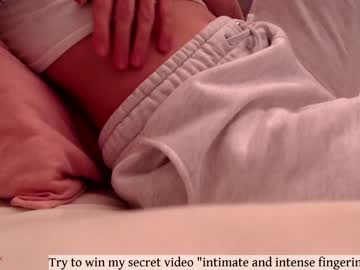 girl
        german_honey cam image #2770401