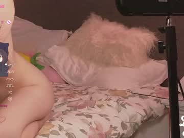 girl
        lucille_evans cam image #3257697