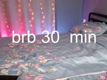 couple
        babyytonight cam image #898620
