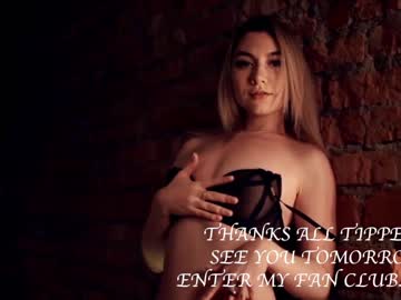 girl
        yolandabertha cam image #1630004
