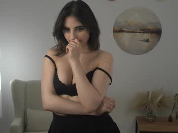 girl
        soul_swapp cam image #6567919