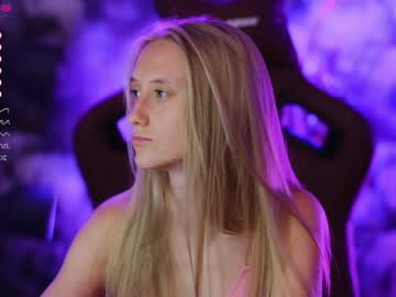 girl
        angeellina cam image #2181419
