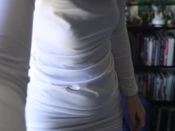 girl
        ellynaomi cam image #6424635