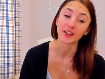 girl
        aniagray cam image #5962774