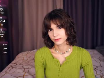 girl
        odettehatt cam image #6252636