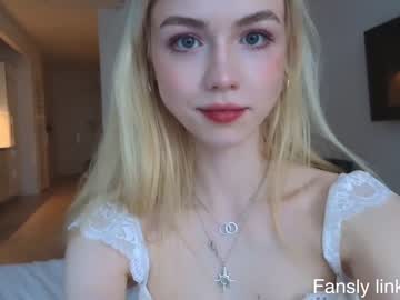 girl
        elizabethmad cam image #2080776