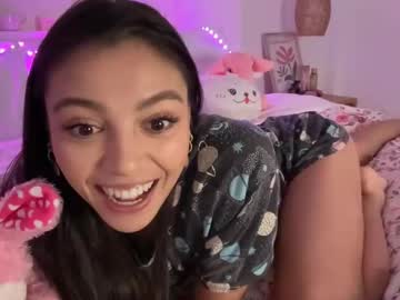 girl
        keirasworld cam image #6858811