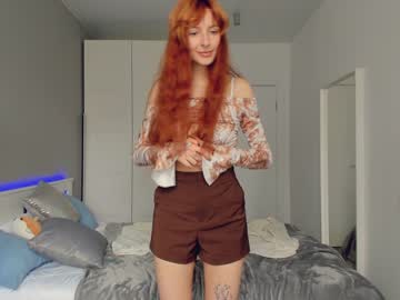 girl
        jennifer_ewans cam image #1430854