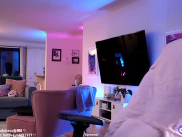 girl
        misshowl cam image #5244670