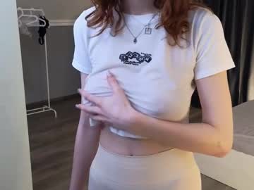 girl
        maria_rogerss cam image #6423771