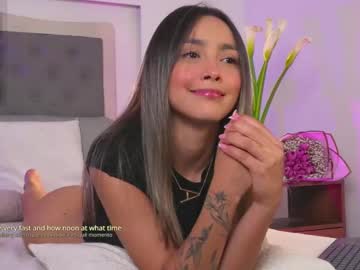 girl
        victoria__rossi cam image #6849036
