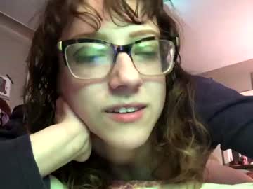 girl
        katiecruelty cam image #301923