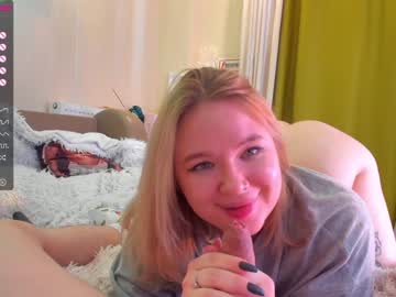 couple
        _ms_evien_ cam image #1178008