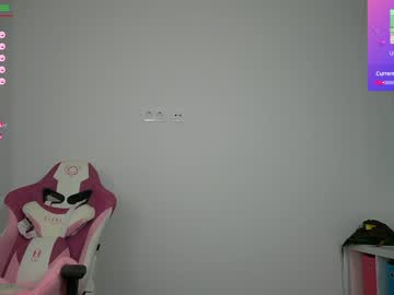 girl
        veronikavonk cam image #1908545
