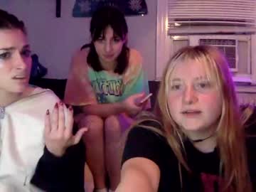 girl
        wallabyxxx cam image #422980