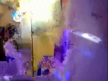 couple
        head2headgo cam image #102213