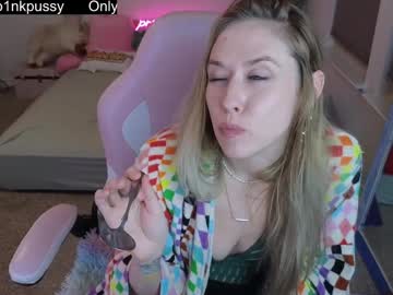 girl
        pr3ttyp1nkpussy cam image #6377288