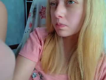 girl Lovely Nude Webcam Girls And Couples with puff_witch