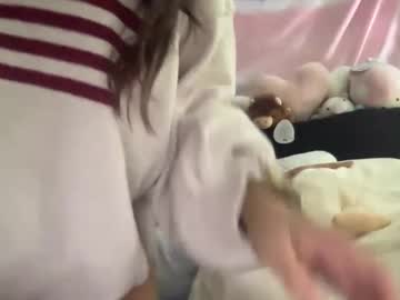 girl
        hiddenr0se cam image #4518472