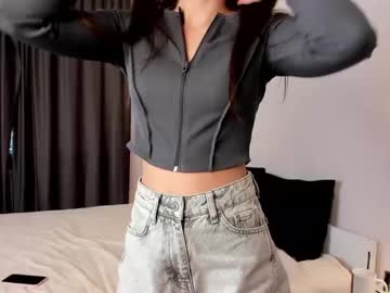 girl
        melissagrayy cam image #4707417