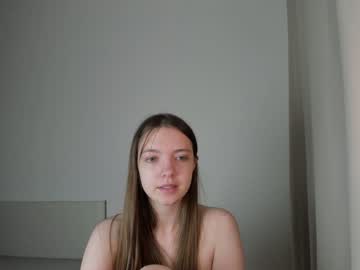 girl
        blue___angel cam image #1109336