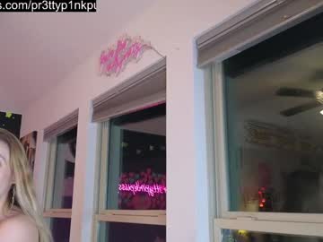 girl
        pr3ttyp1nkpussy cam image #5817942