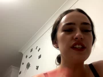girl
        whoremonal cam image #1072036