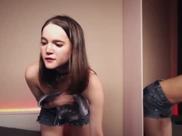 girl
        miss_sweetdream cam image #192566