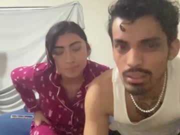 couple
        dreamworld420 cam image #5819695