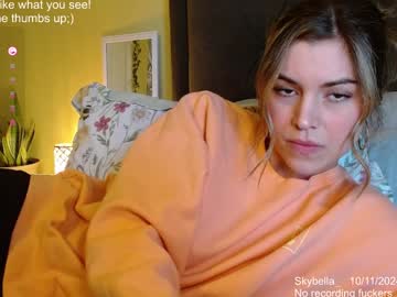 girl
        skybella_ cam image #5232728