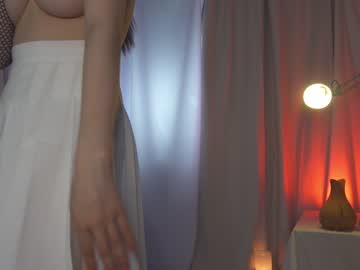 girl
        sunny_maria cam image #1752200